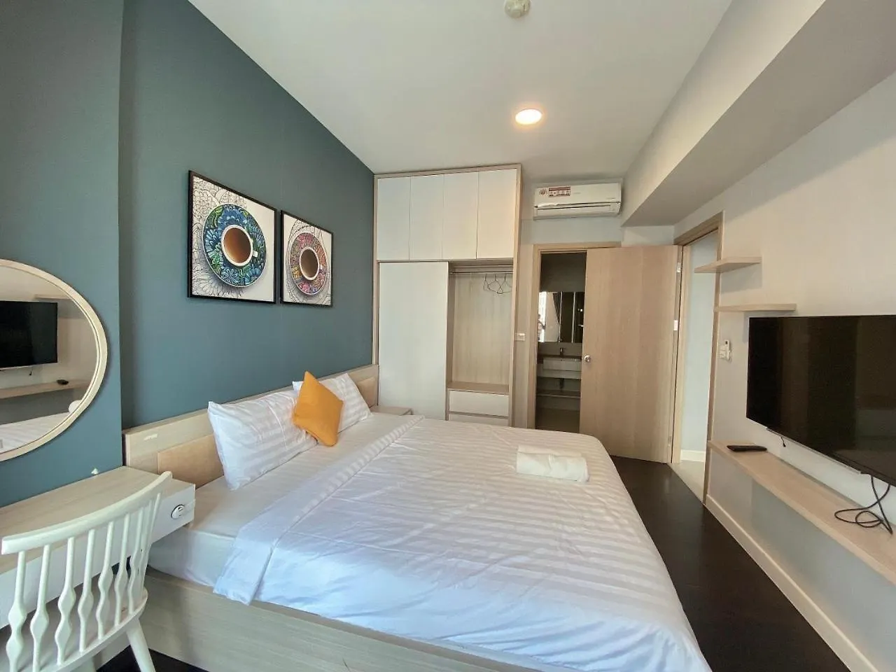 Modern Apartments In Rivergate 0*, Ho Chi Minh City Vietnam